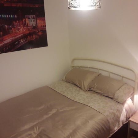 Вилла Bridge House Derry City Townhouse Central Free Parking Экстерьер фото