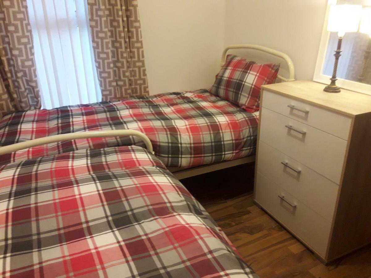 Вилла Bridge House Derry City Townhouse Central Free Parking Экстерьер фото